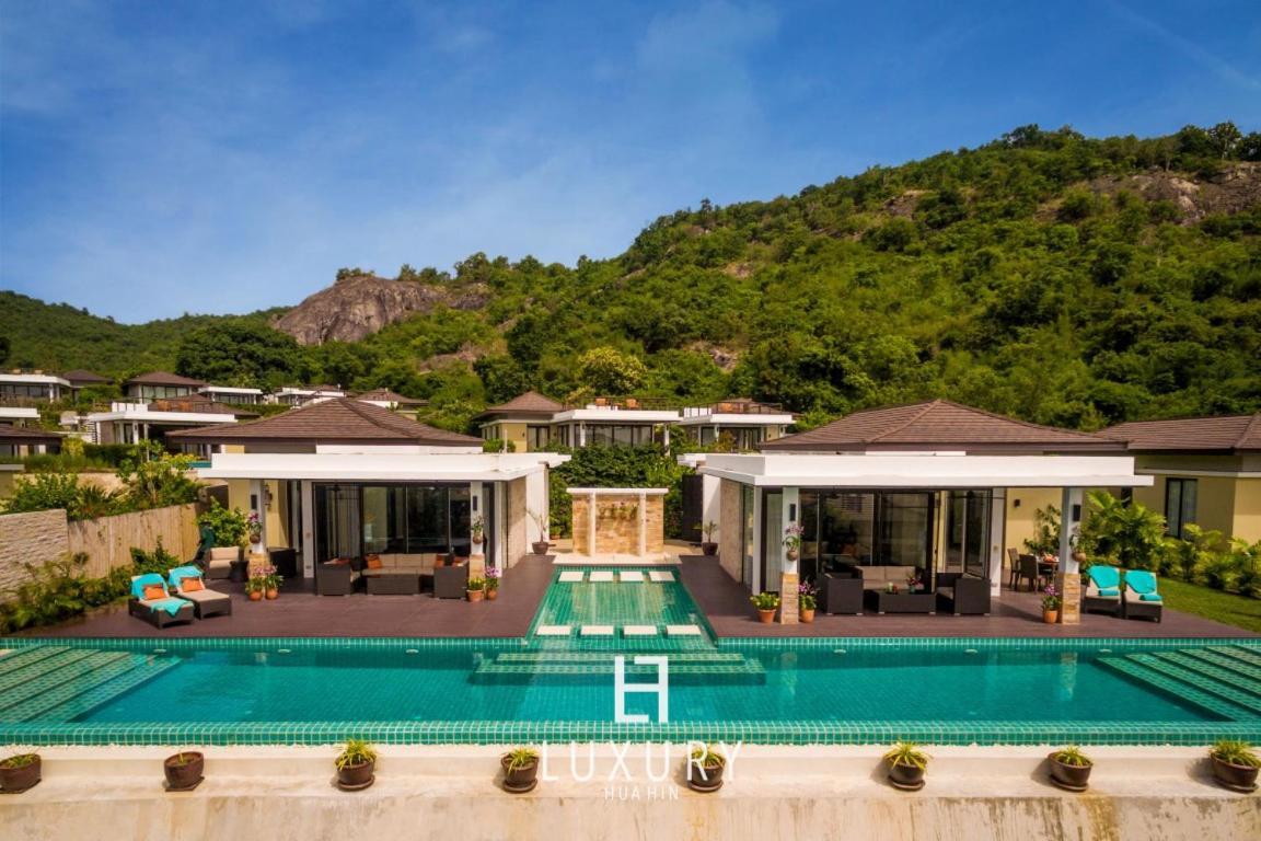 5 Bedroom Amazing Pool Villa In Resort Ts1 华欣 外观 照片