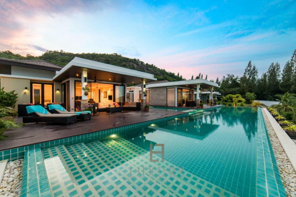 5 Bedroom Amazing Pool Villa In Resort Ts1 华欣 外观 照片