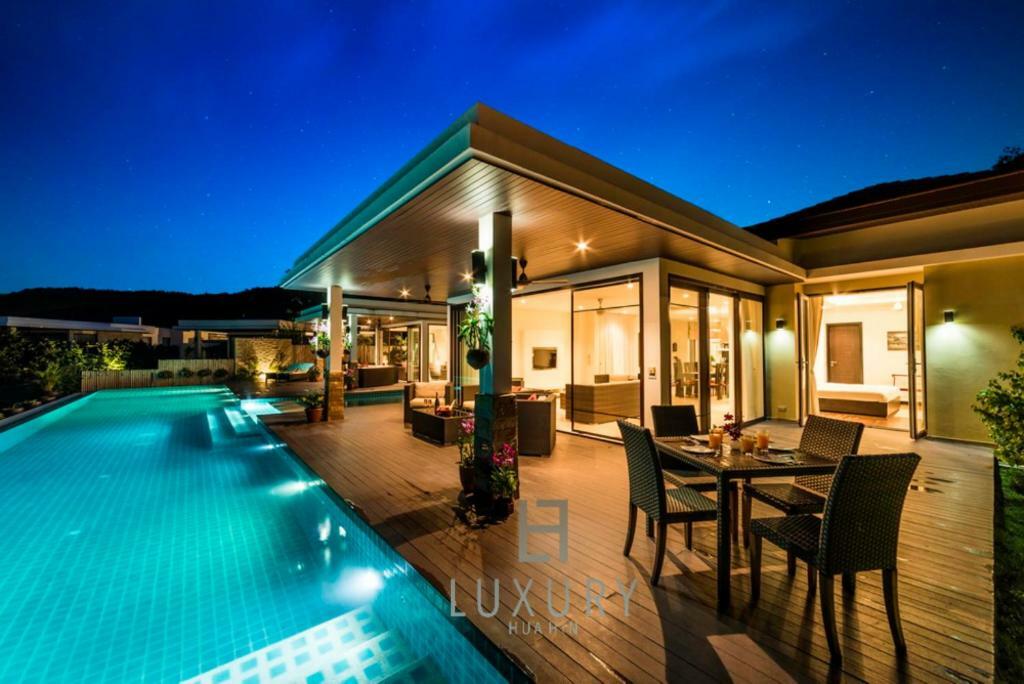 5 Bedroom Amazing Pool Villa In Resort Ts1 华欣 外观 照片